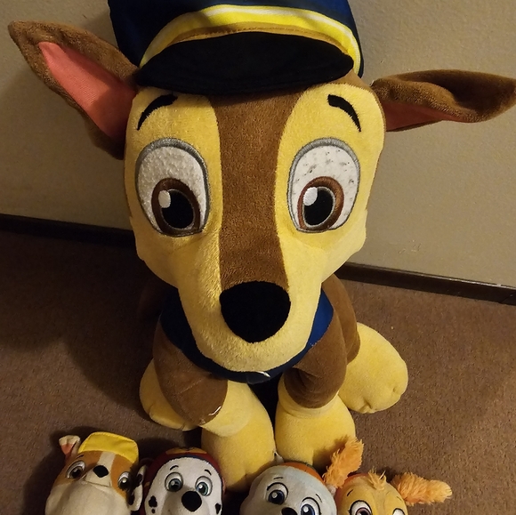 Paw Patrol set of 8 stuffed animals and 2 TY beanies - Picture 3 of 6